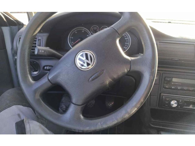 Подушка безопасности двери    Volkswagen PASSAT