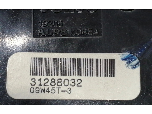 Модуль блока управления кондиционером 31288032   Volvo V50