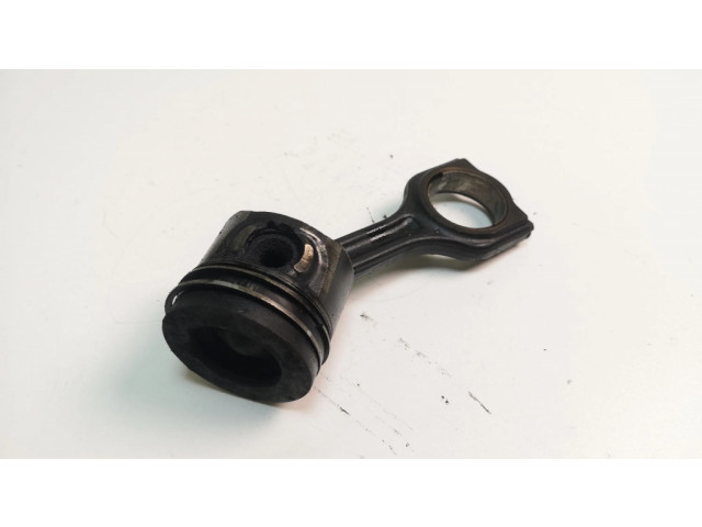 Píst Ford Focus pro naftový motor 1.6