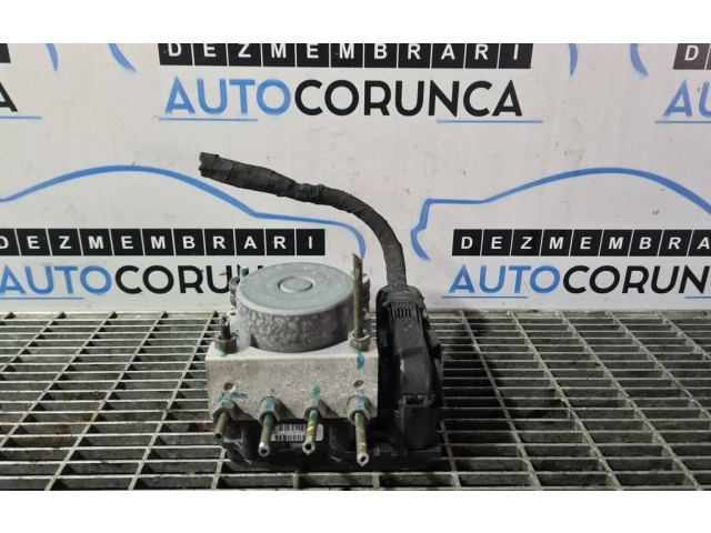 Блок АБС 8200846463   Dacia  Duster  2010 - 2017 года