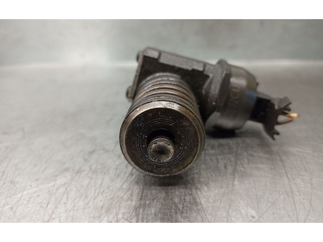 Форсунка 038130073BQ, 0414720312    Skoda Octavia Mk2 (1Z)  BMM 