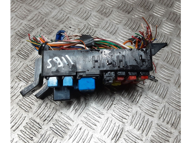 Блок предохранителей 80303C Hyundai i10