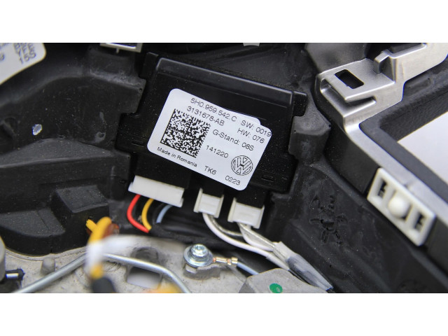 Руль Volkswagen Golf VIII 2019 - года 5H0419089