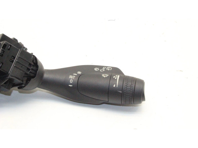 Ручка стеклоочистителей 31674103   Volvo XC60