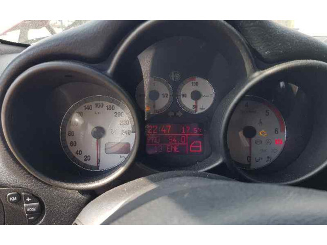 Панель приборов 156071345   Alfa Romeo GT       