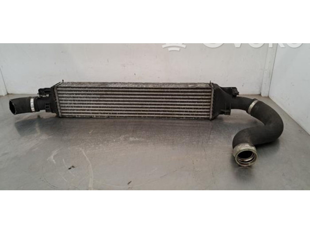 Интеркулер 8U0145803B Audi Q3 8U