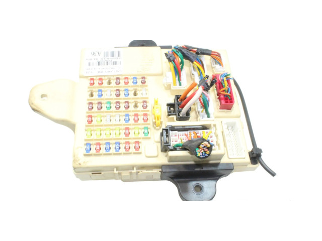 Блок предохранителей  954002P934, 954002P934XM   KIA Sorento    