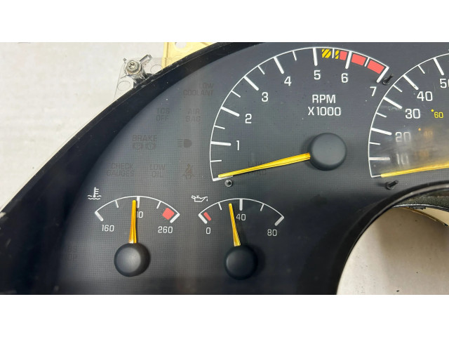 Přístrojová deska Pontiac Firebird 1993 16183661, 16180212