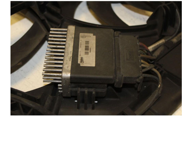 Вентилятор радиатора     8K0121003M    Audi Q5 SQ5 