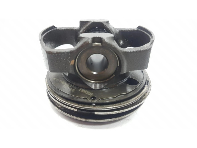 Поршень с шатуном A6080302900 Mercedes-Benz A W177 1.5