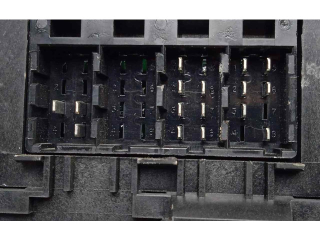 Панель приборов SINREFERENCIA   Nissan Laurel       