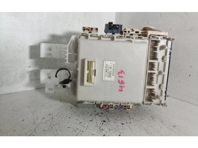 Pojistková skříňka 827300D290 Toyota Yaris 2010