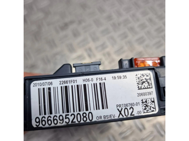 Блок комфорта 9666952080, 22661F01   Citroen C3 Picasso   