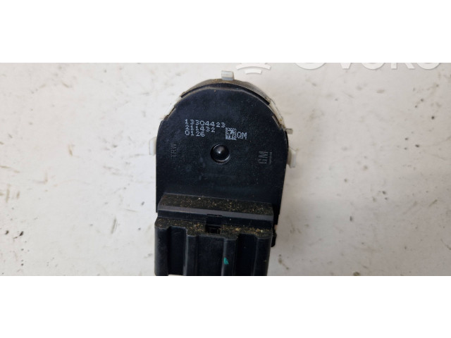 Sicherungskasten komplett 13304423   Saab 9-5    