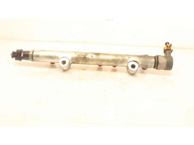 Топливная рампа 0445214132   Toyota Corolla Verso E121  