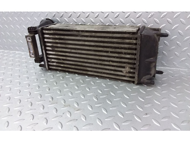 Интеркулер  9656503980, 992507M   Citroen C4 I Picasso 1.6