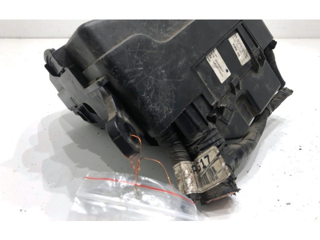 Блок предохранителей  91216-A2073   KIA Ceed    