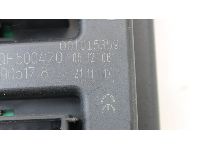 Pojistková skříňka YQE500420 Land Rover Range Rover Sport L320 2007