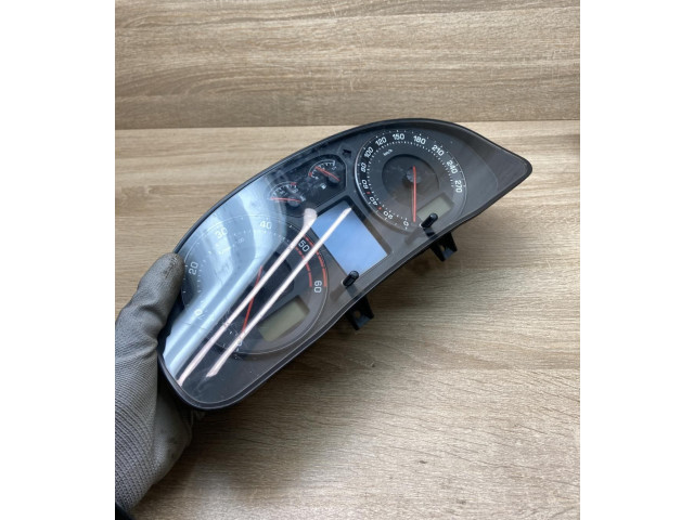 Панель приборов 3U0920841A Skoda Superb B5 (3U)