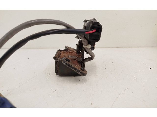 Zámek zadních dveří Toyota Corolla Verso E121 2005