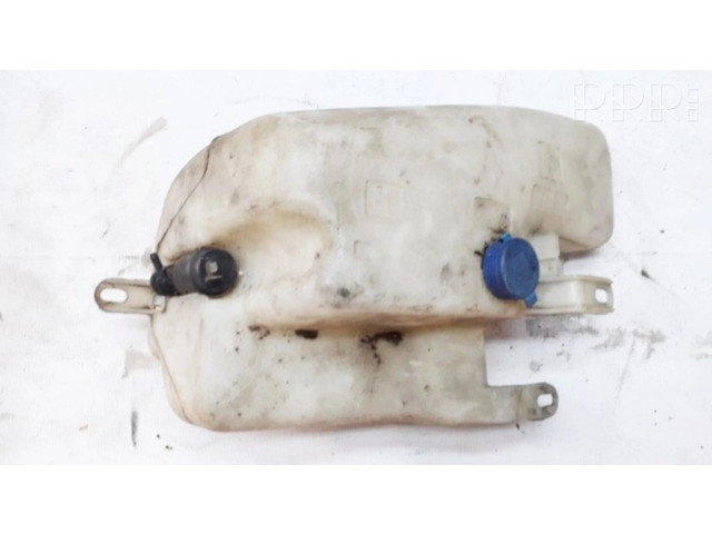 Бачок оконной жидкости