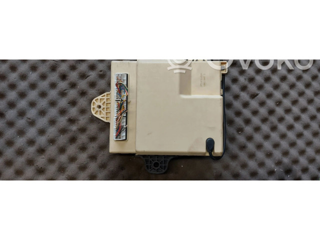 Блок предохранителей 97RA012341, 954002P931 KIA Sorento