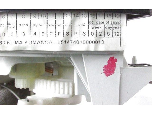 Блок управления климат-контролем 735498666 Fiat Doblo