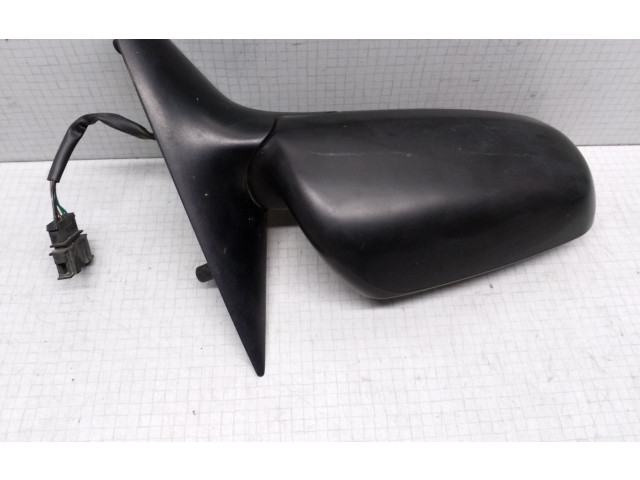 Зеркало электрическое правое Volkswagen Golf IV 1998-2005 года