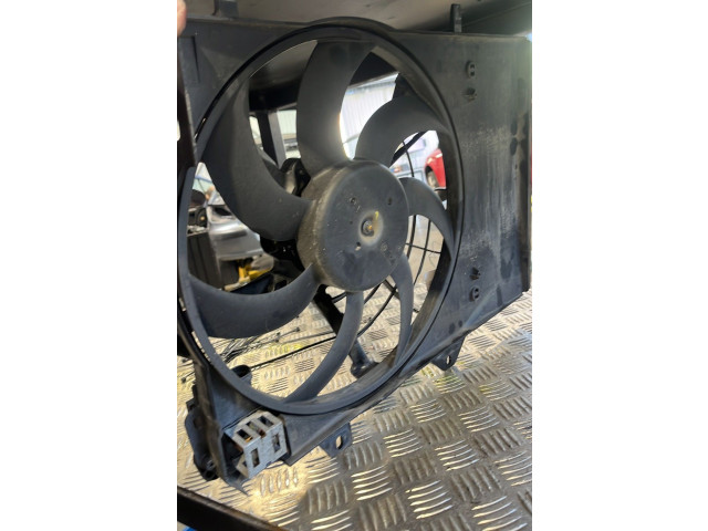 Вентилятор радиатора         Peugeot 2008 I 