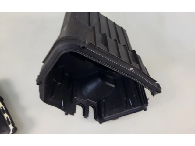 Блок предохранителей  8509909   BMW X3 F25    