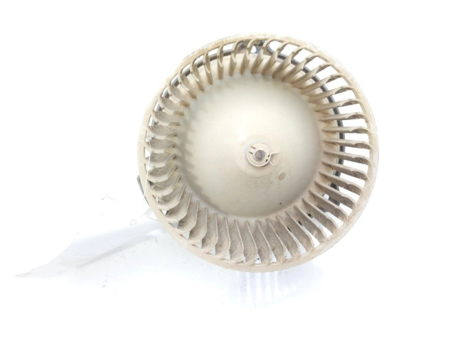 Вентилятор печки MB918830 Mitsubishi L200