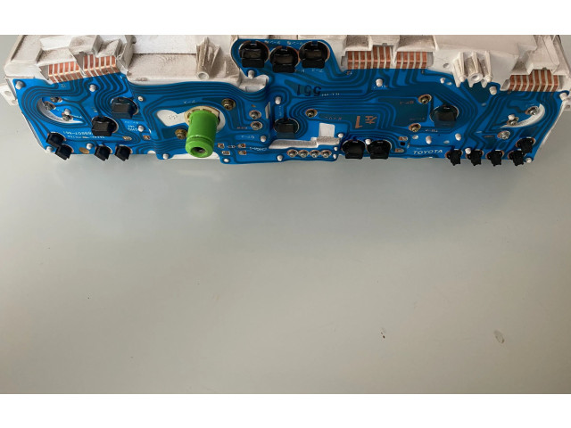 Přístrojová deska Toyota Carina T170 1992 832002B490, 69156790