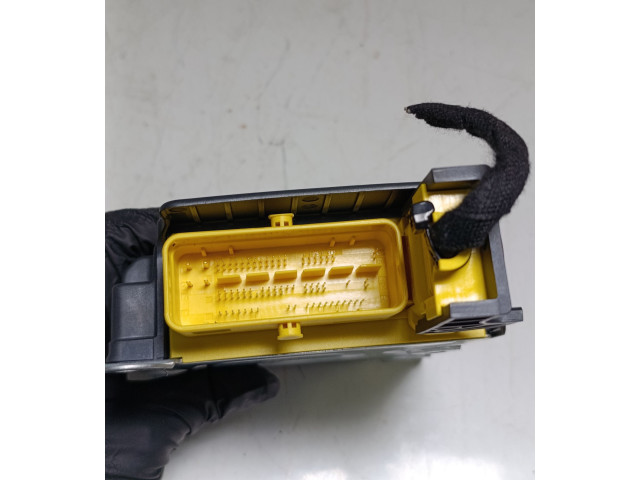 Блок подушек безопасности 4KE959655D, A3C02790500 Audi e-tron