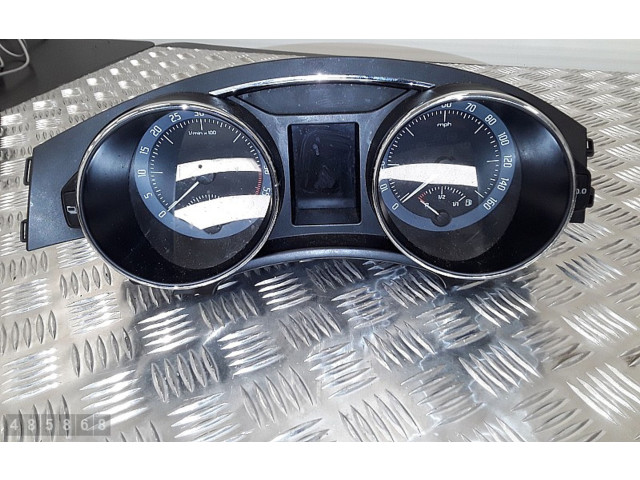 Панель приборов 3T2920941M   Skoda Superb B6 (3T)       