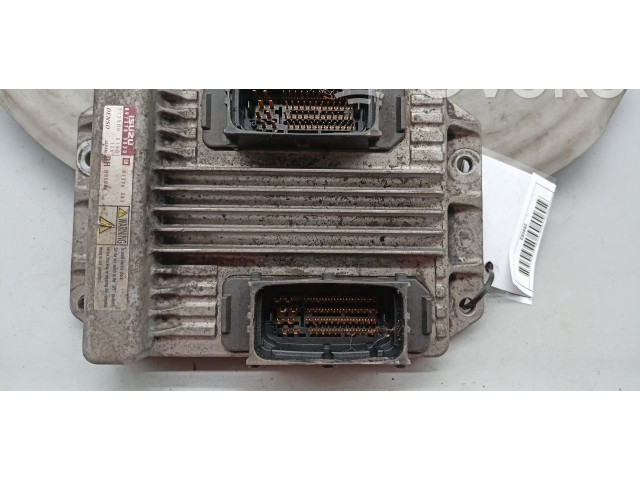 Блок управления двигателя 8973763830, 1125003180   Opel Combo C