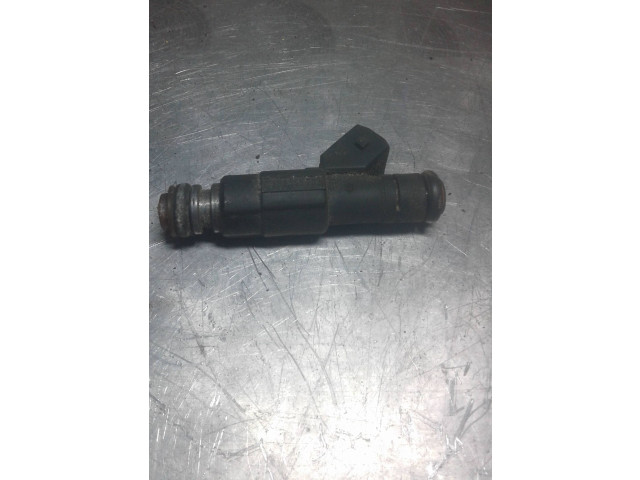 Vstřikovač 4612402 Chrysler Voyager pro benzínový motor 0.0