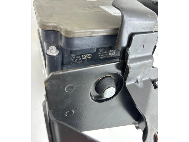 Блок управления АБС 670103738 Maserati Ghibli