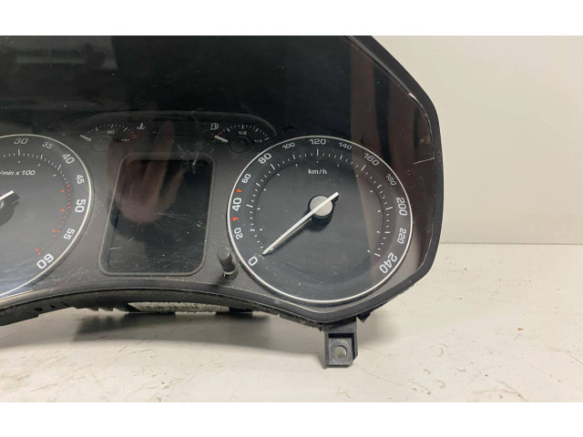 Панель приборов 1Z0920842D, V1612036 Skoda Octavia Mk2 (1Z)