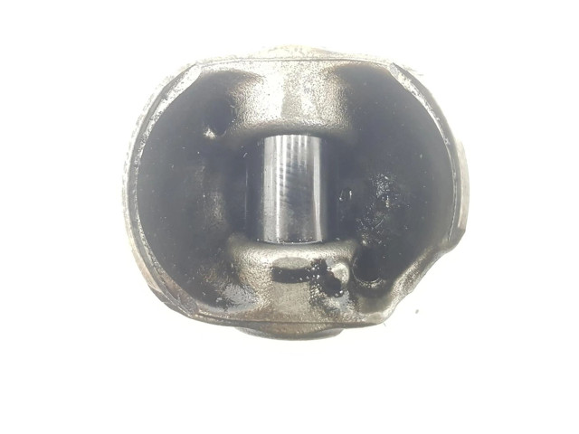 Píst 04L107065D, 1111AA   Skoda Superb B6 (3T)  pro naftový motor 1.6  