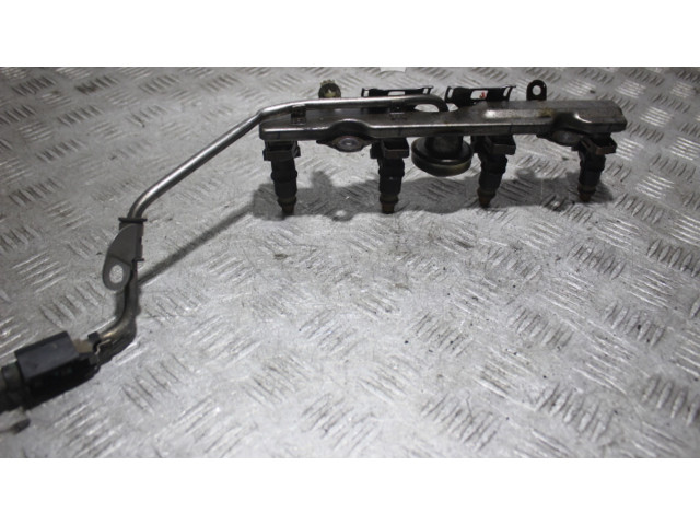 Топливная рампа A7518   Honda City  