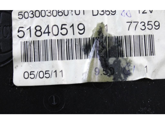 Přístrojová deska  Fiat Punto Evo 2011 51840519  