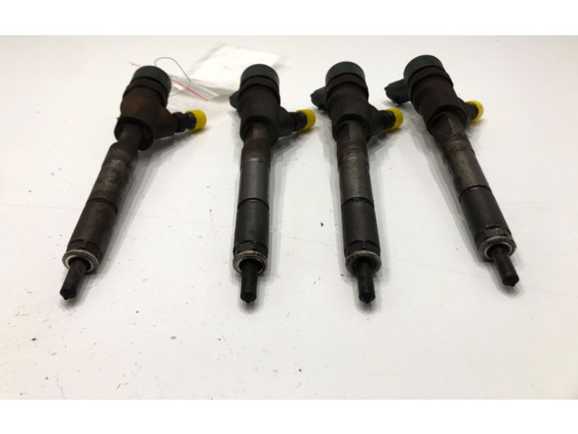 Vstřikovač 23670-33040 Toyota Auris 150