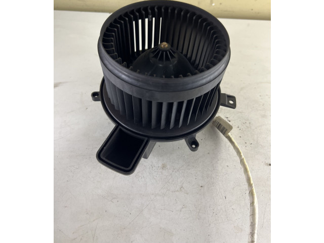 Вентилятор печки    AY2727006370, DM676001   Jeep Grand Cherokee