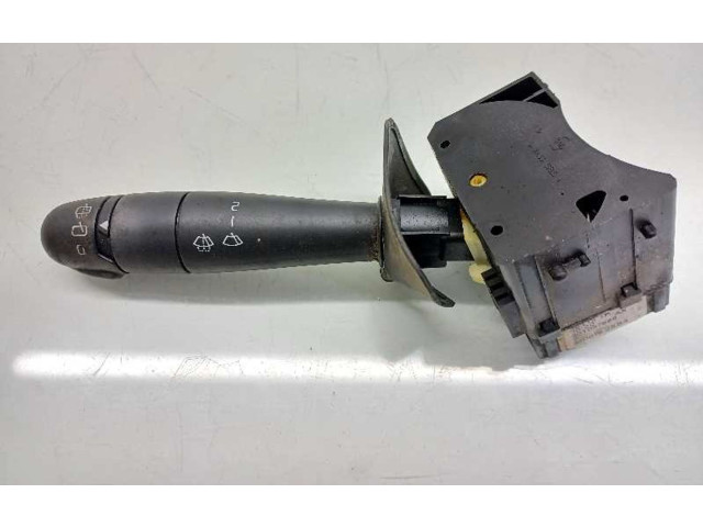 Ручка стеклоочистителей 6001551357, 01057666   Dacia Sandero