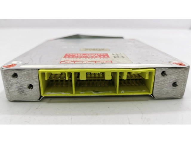 Řídící jednotka 8966132100, 1750000661 Toyota Camry 1996