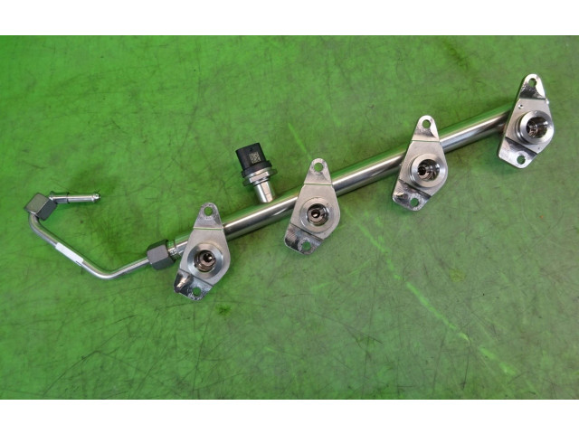 Магистральная трубка топлива