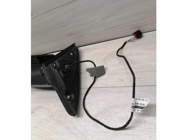 Зеркало электрическое Skoda Octavia Mk3 (5E) 2013 - 2019 года