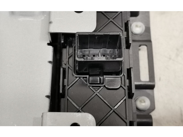 Дисплей    FK7219C299AC, GX6319F211KC   Jaguar XF