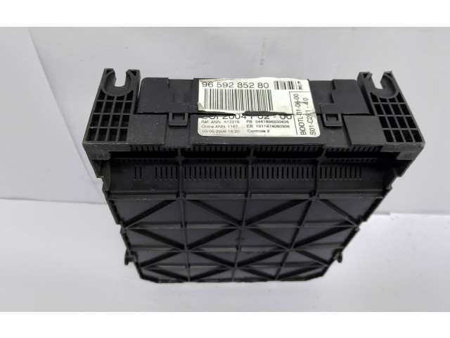 Блок предохранителей 9659285280 Citroen C8