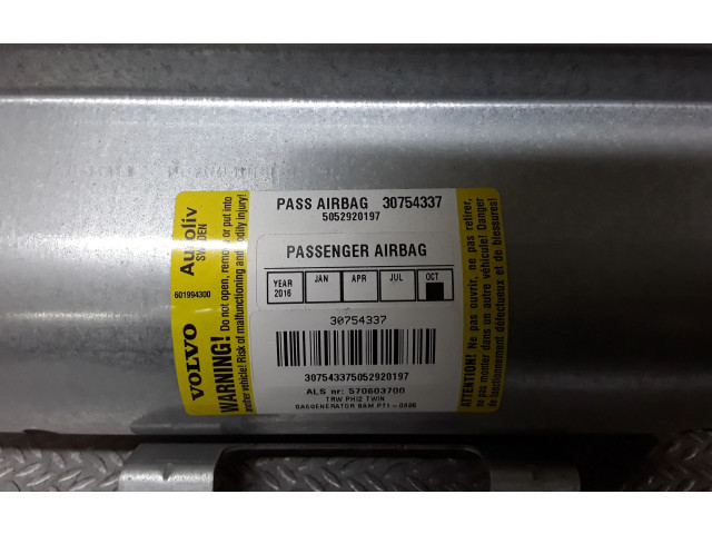 Подушка безопасности пассажира 30754337   Volvo V70